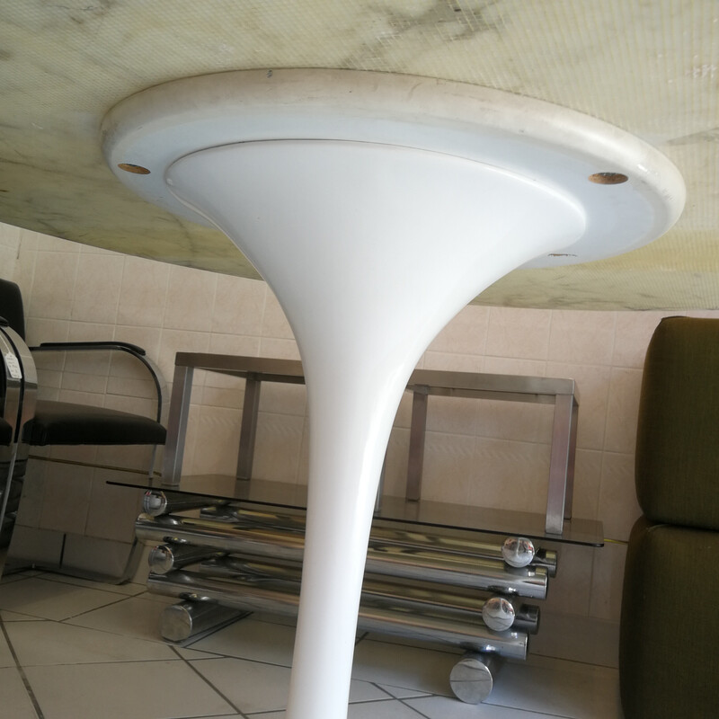 Vintage marble tulip table by Saarinen for Knoll, 1980