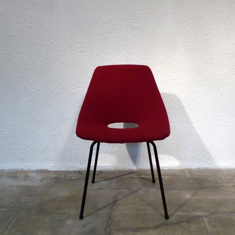 "Barrel" red chair in plywood by Pierre Guariche - 1950s