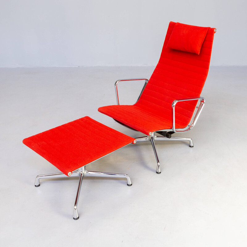 Poltrona Vintage e otomano por Charles e Ray Eames para Vitra