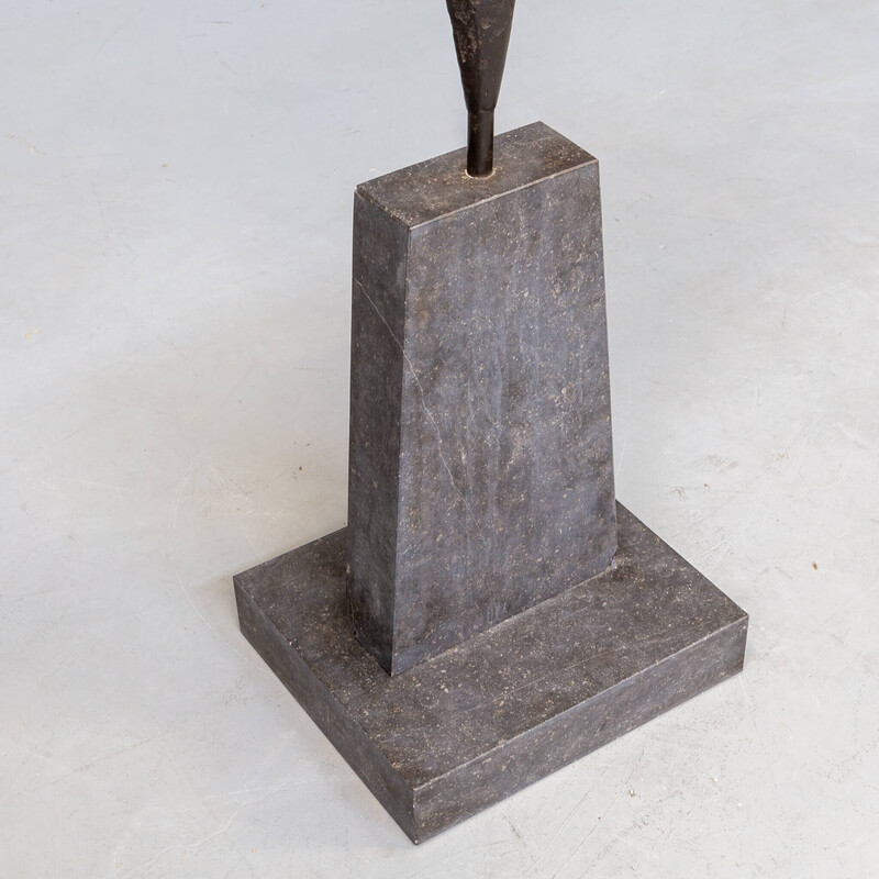 Vintage messing en bronzen kunstwerk genaamd "toenadering" door Hans Versteeg