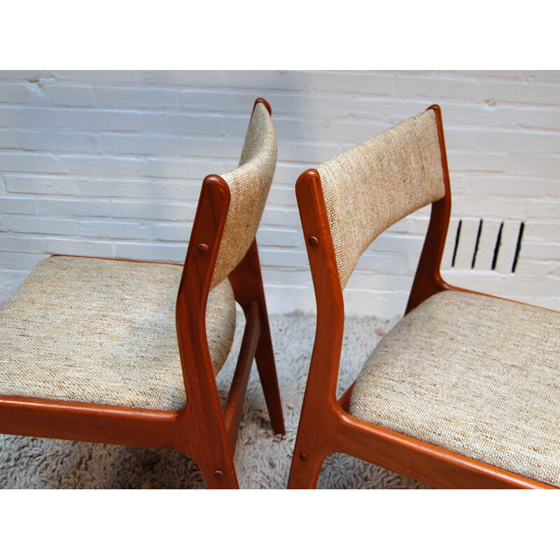 Suite de 4 chaise Danoises en teck - années 60