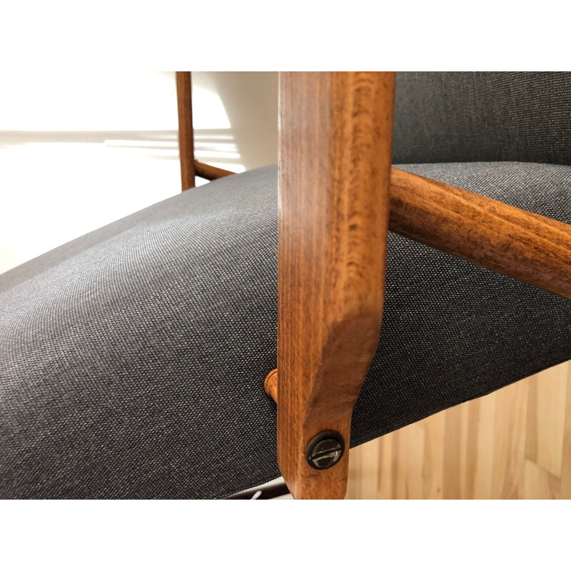 Coppia di poltrone vintage grigie con rivestimento in kvadrat di Henryk Lis, 1960