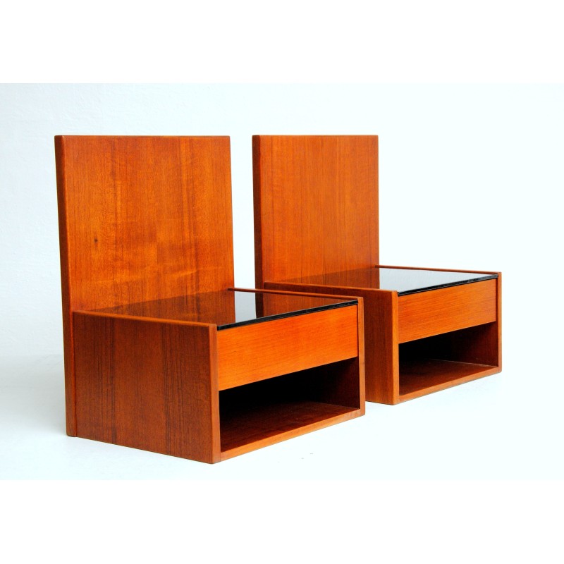 Pair of vintage teak and glass night stands by Hans Wegner for Getama, 1960s