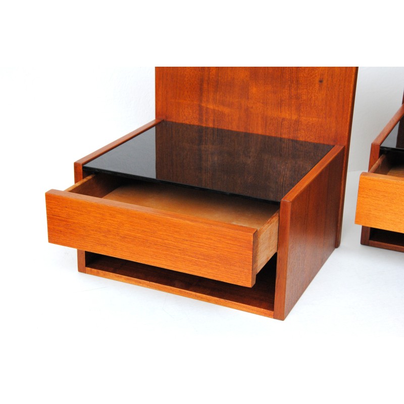 Pair of vintage teak and glass night stands by Hans Wegner for Getama, 1960s