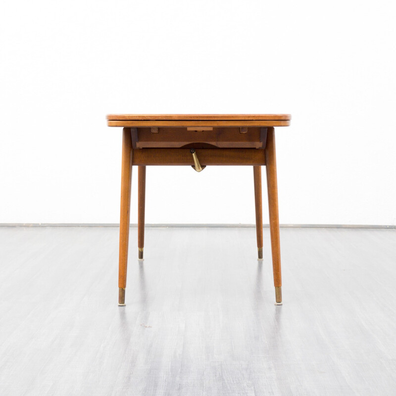 Dining table in walnut - 1950s