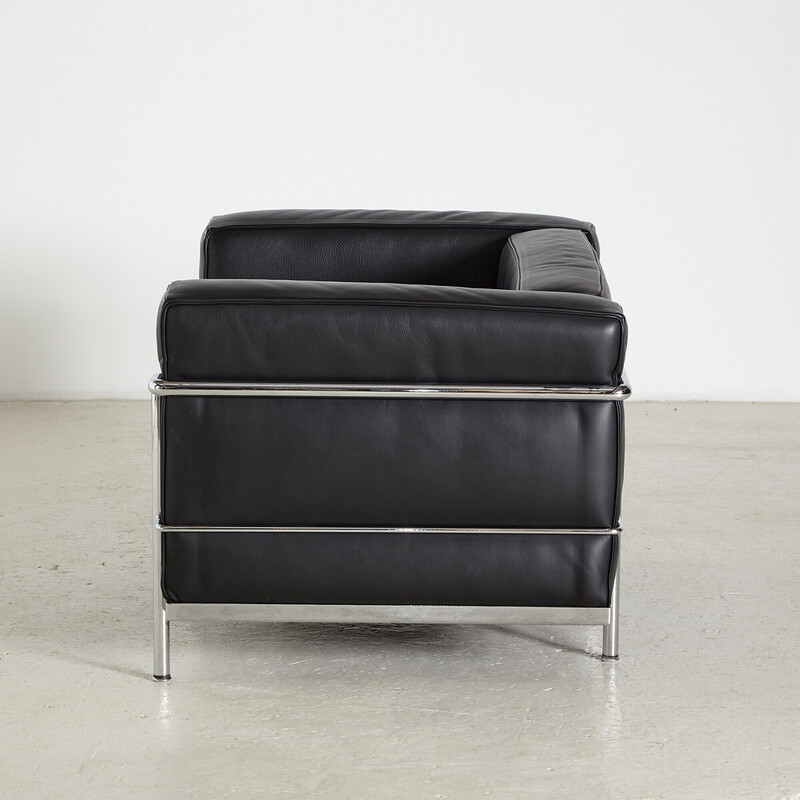 Vintage Lc3 leather armchair by Le Corbusier for Cassina, 2000