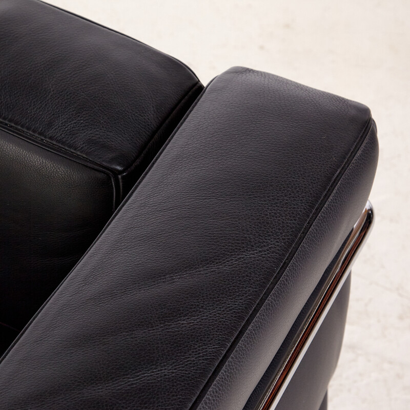 Vintage Lc3 leather armchair by Le Corbusier for Cassina, 2000