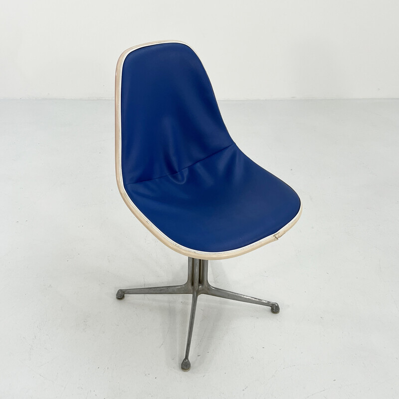 Vintage La Fonda chair in fiberglass, metal and leatherette by Charles & Ray Eames for Herman Miller, 1960s