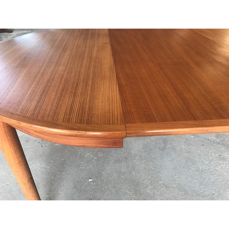 Extendable dining table in teak by Henry Walter Klein - 1960s