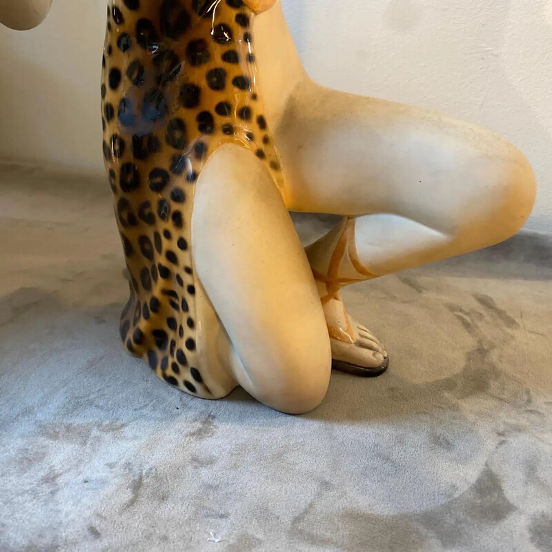 Sculpture vintage "Diane le chasseur" en porcelaine par Giovanni Ronzan, Italie 1940