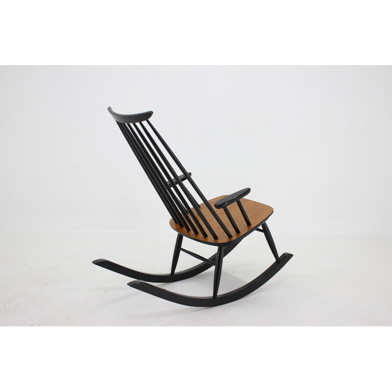 Vintage beechwood rocking chair by Varjosen Puunjalostus, Finland 1960s