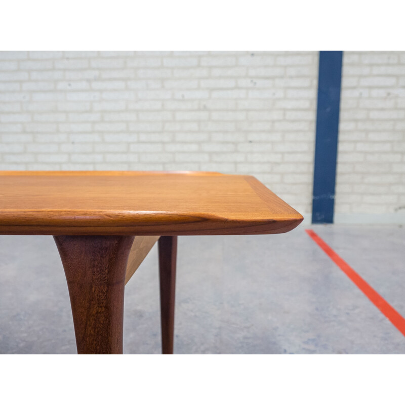 Danish teak coffee table with raised edges - 1950s