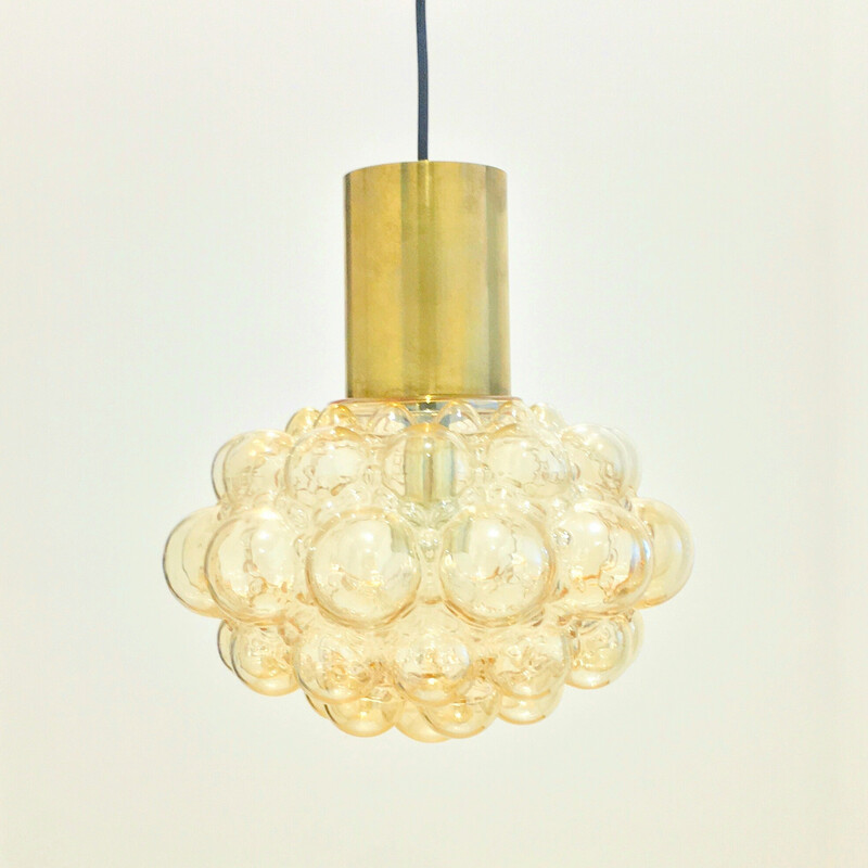 Vintage hanglamp in amberkleurig bubbelglas en messing van Helena Tynell voor Limburg, Duitsland 1970