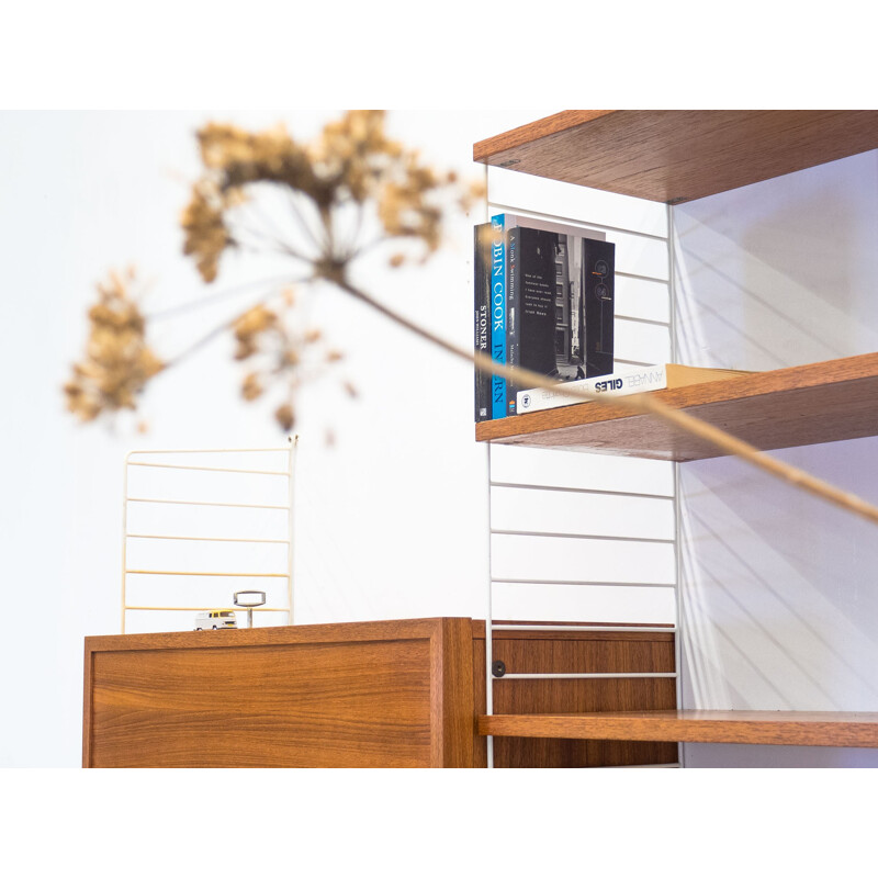 String Design AB white wall unit in teak and metal by Nisse & Kajsa Strinning - 1950s