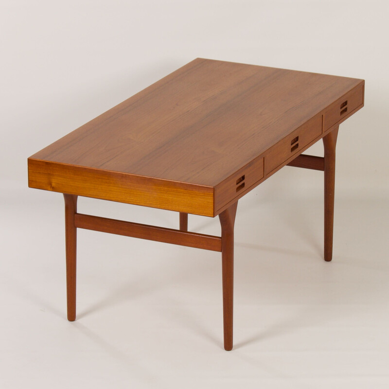 Mesa Vintage Nd 93/3 em teca por Nanna Ditzel para Søren Willadsen, Dinamarca 1950s