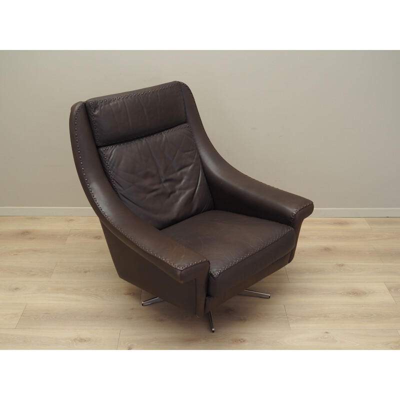 Vintage leather and metal swivel armchair by Aage Christensen for Erhardsen & Andersen, Denmark 1970s