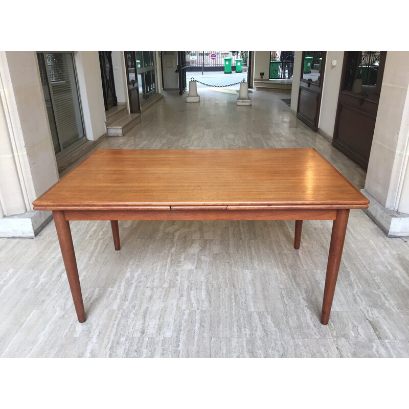 Large extendable living room table - 1960s