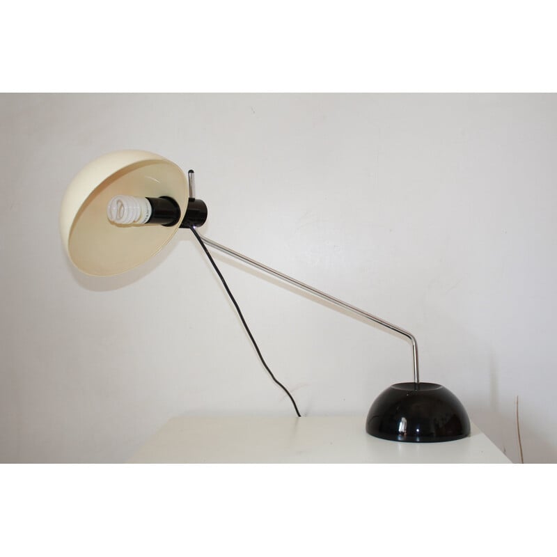 Lampe de table italienne vintage modèle "Libellula" en fer et plastique par Harvey Guzzini pour Guzzini ltd, 1970