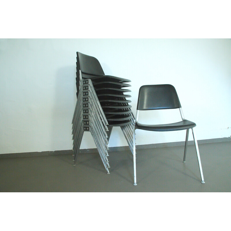 Set of 10 Stacking Chairs in Alloy from D. ALBINSON for Knoll Int. - 1960s