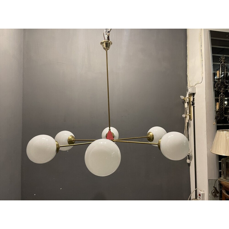 Vintage Sputnik chandelier in brass and opaline glass, Italy 1970