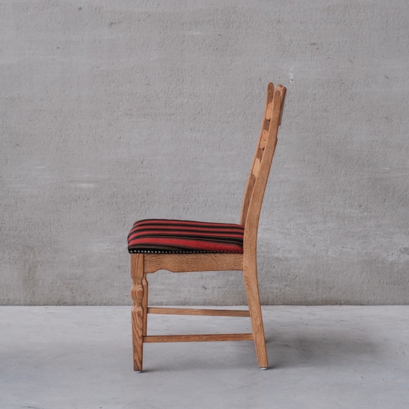 Conjunto de 6 cadeiras de jantar dinamarquesas de madeira de carvalho da Henning Kjaernulf, anos 60