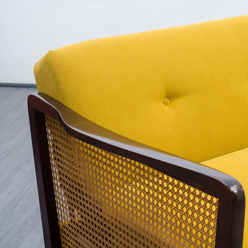Sofá Vintage em faia, vime vienense e tecido amarelo, anos 1950
