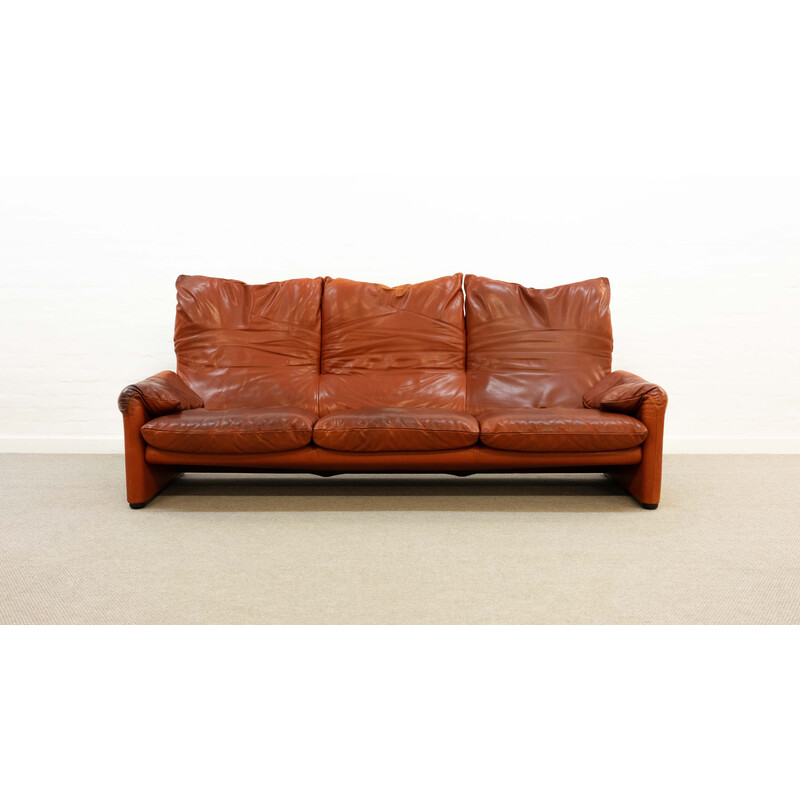 Vintage Maralunga 3 seater sofa in patinated leather by Vico Magistretti for Cassina, 1973