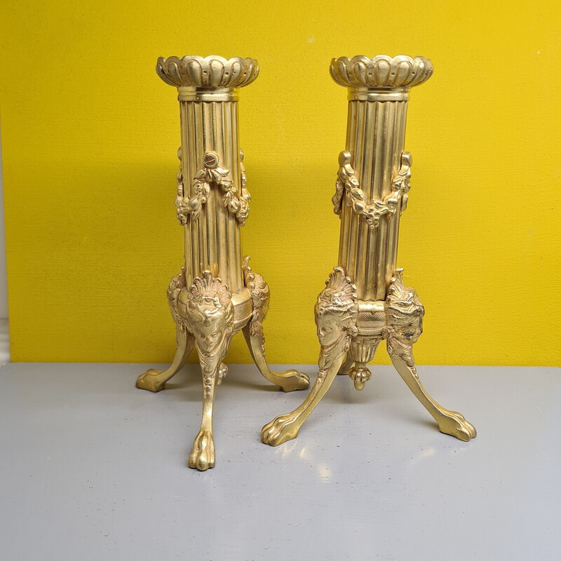 Coppia di candelieri d'epoca in bronzo dorato, Francia
