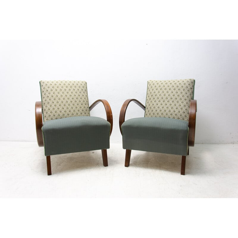 Pair of vintage bentwood armchairs by Jindřich Halabala for Up Závody, 1950s