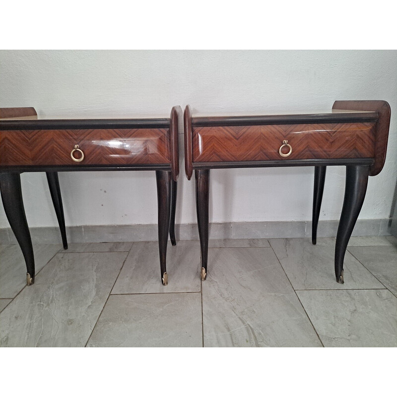 Par de mesas de cabeceira de Mcm vintage em madeira, metal e latão, Itália 1950