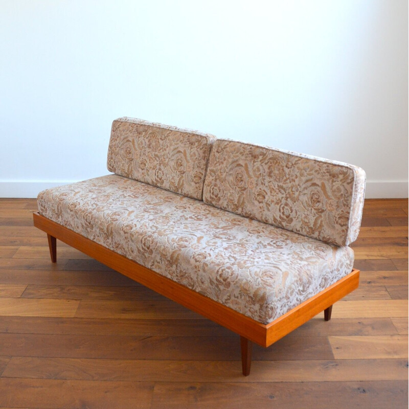Teca vintage escandinava, sofá-cama de primavera e lã, 1960