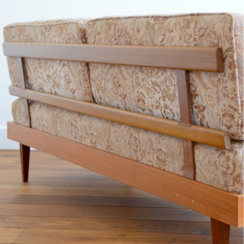 Divano letto scandinavo vintage in teak, molle e lana, 1960