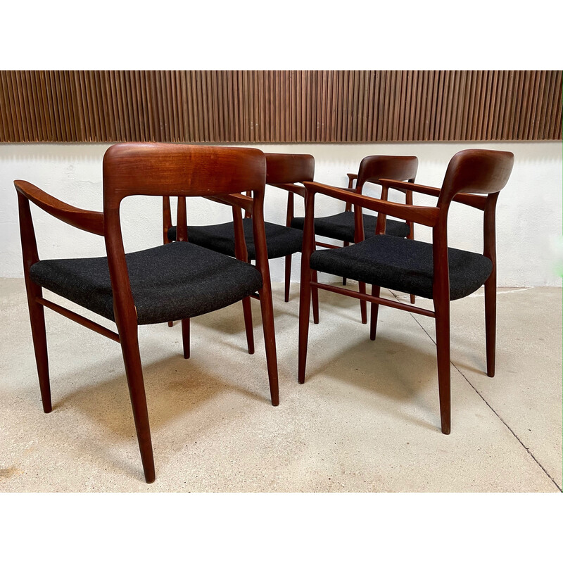 Ensemble de 4 fauteuils vintage 56 en teck et laine grise par Niels O. Møller pour J.l. Mollers, Danemark 1954