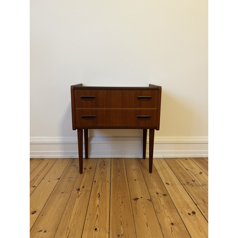 Vintage chest of drawers in teak veneer and solid wood by Poul Westergaar, Denmark 1960s