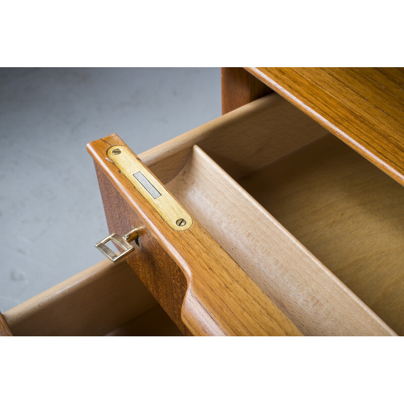 Vintage 75 teak desk by Gunni Omann for Omann Jun Furniture Factory, 1960s