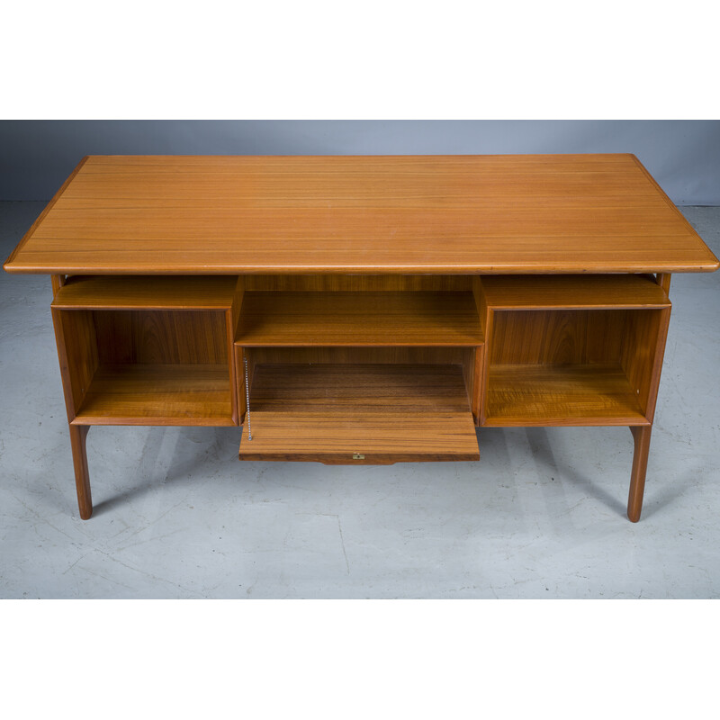 Vintage 75 teakhouten bureau van Gunni Omann voor Omann Jun Furniture Factory, jaren 1960