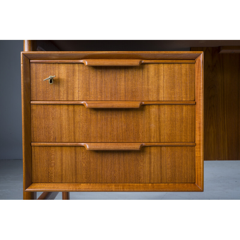 Vintage 75 teak desk by Gunni Omann for Omann Jun Furniture Factory, 1960s