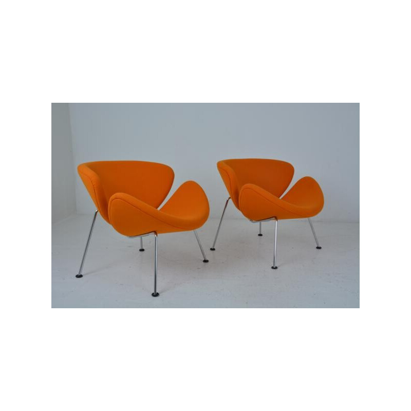 Pair of Slice orange chairs Pierre Paulin - 1970s