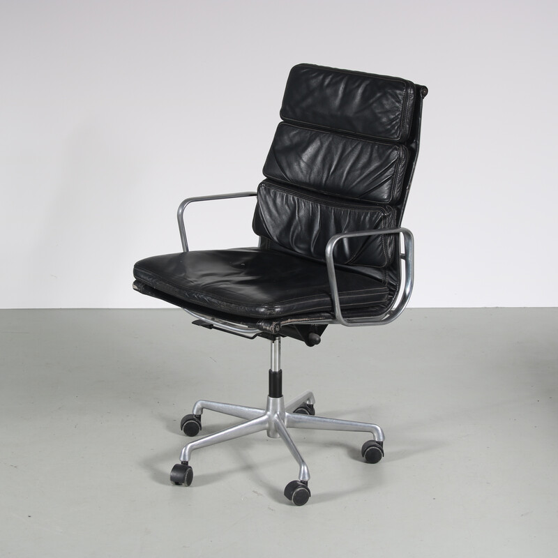 Vintage Ea219 desk chair in aluminum and leather by Charles & Ray Eames for Icf, Italy 1970s