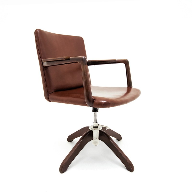 Sedia da scrivania vintage A721 in pelle cognac e rovere di Hans J. Wegner per Planmøbel, Danimarca, anni '40