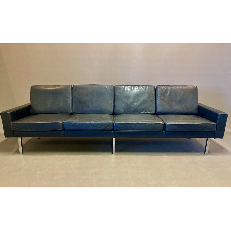 Vintage 4-Sitzer-Sofa aus schwarzem Leder und Metall, 1950