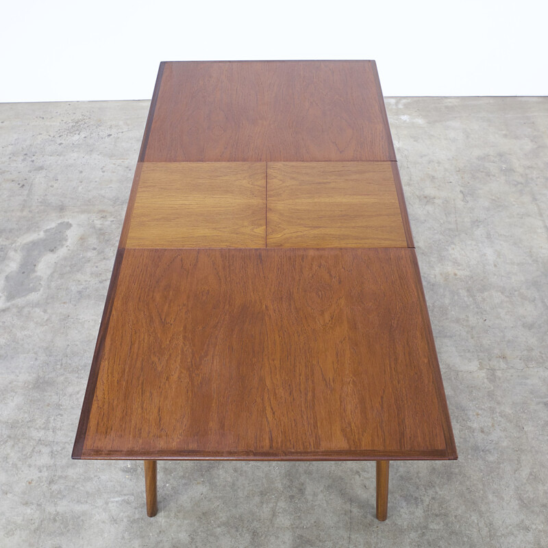 Louis van Teeffelen extandable dining table for WéBé - 1960s