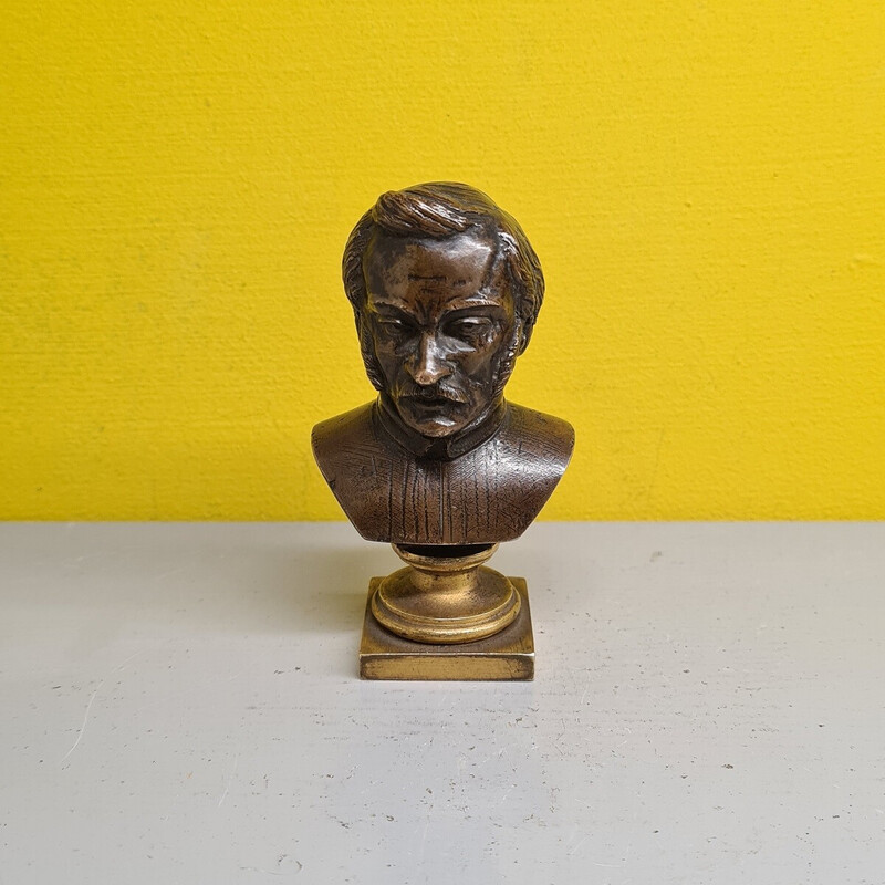 Vintage sculpture "bust of a man" in bronze by A. Givet, 1863s