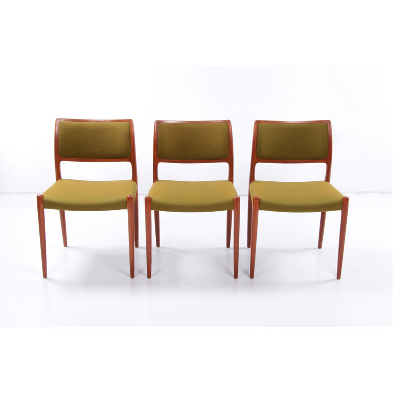 Set of 6 vintage model 80 chairs by Neils Moller for JL Moller, Denmark 1968s