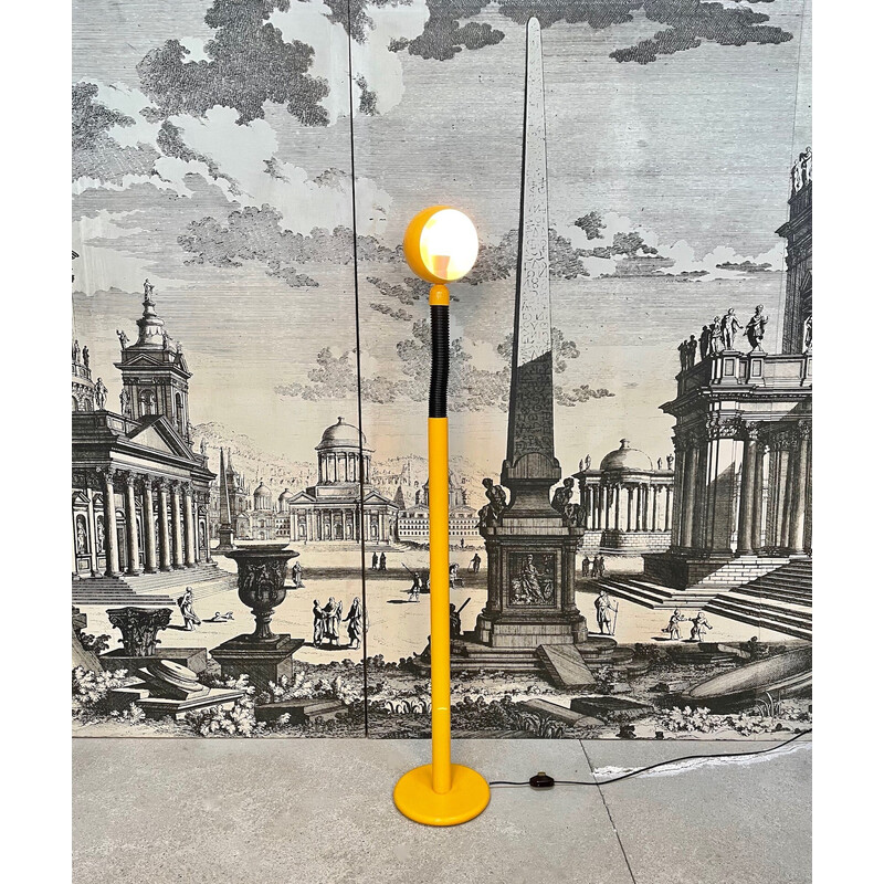 Vintage Italian metal floor lamp with flexible arm and adjustable lampshade, 1960s