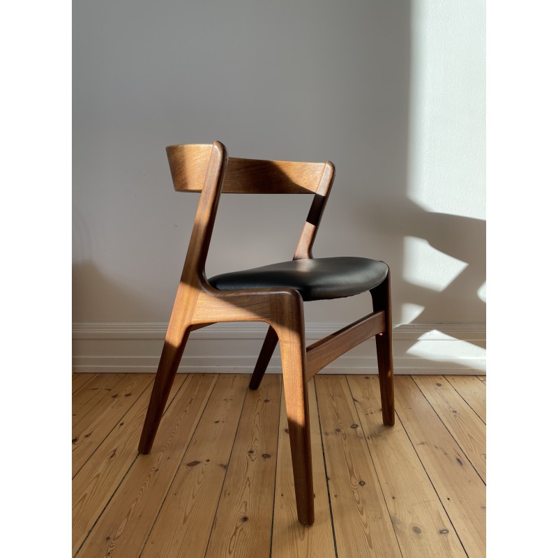 Danish vintage Fire chair T21 in solid teak by Kai Kristiansen