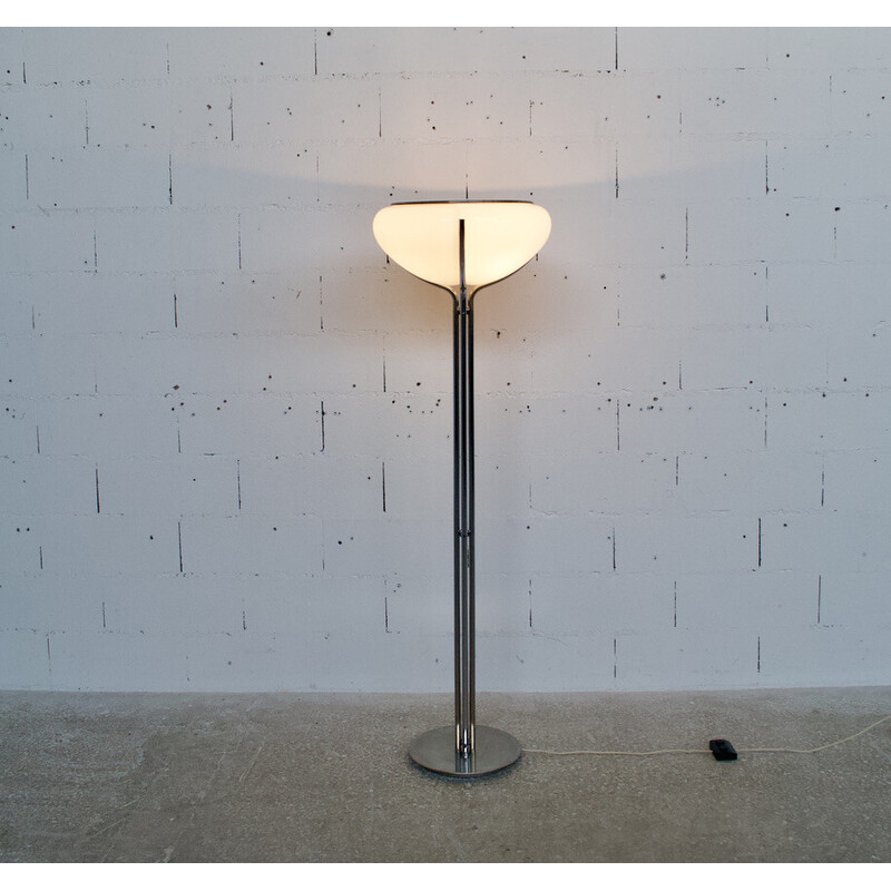 Vintage floor lamp model Quadrifoglio by Gae Aulenti for Harvey Guzzini, 1974