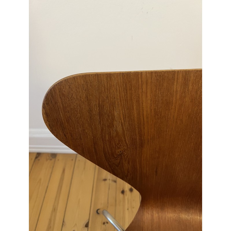 Vintage teak 7 chair by Arne Jacobsen for Fritz Hansen, Denmark 1955s