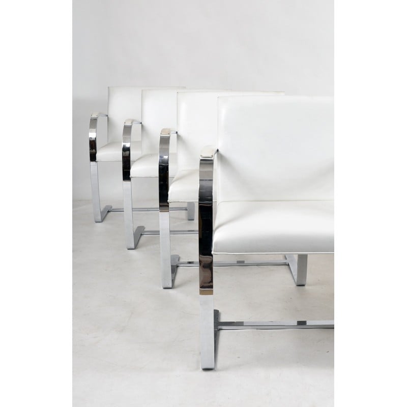 Conjunto de 8 cadeiras de jantar vintage Brno cantilever de Mies van der Rohe para Knoll