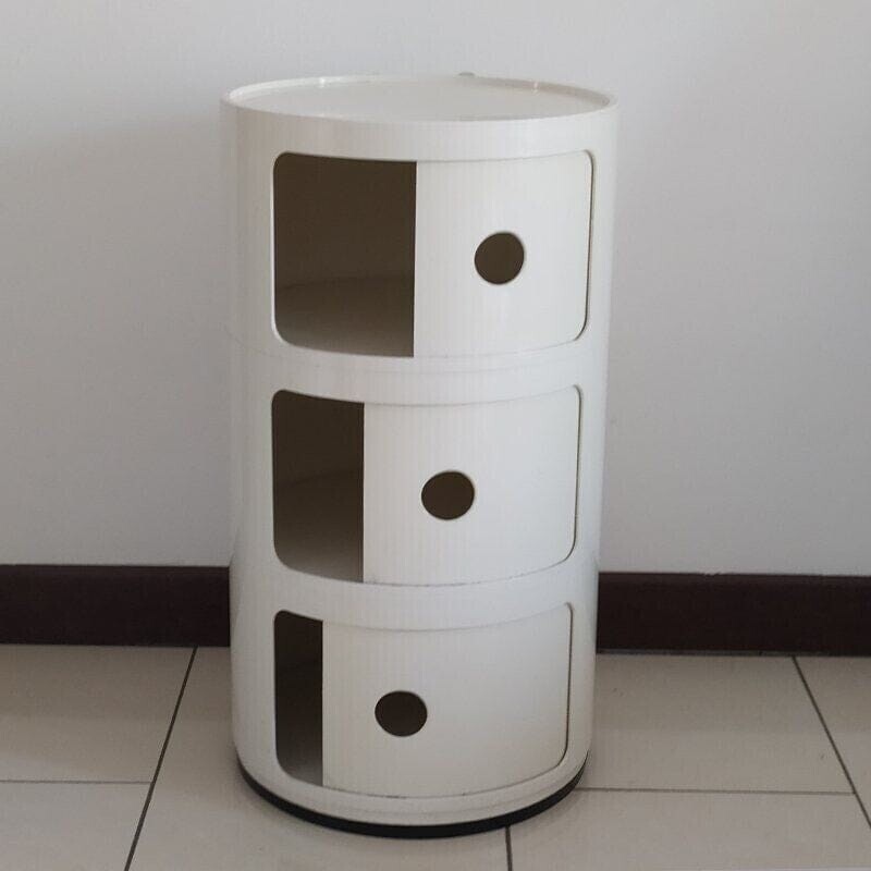 Pair of vintage white plastic cabinets by Anna Castelli for Kartell, Italy 1970s